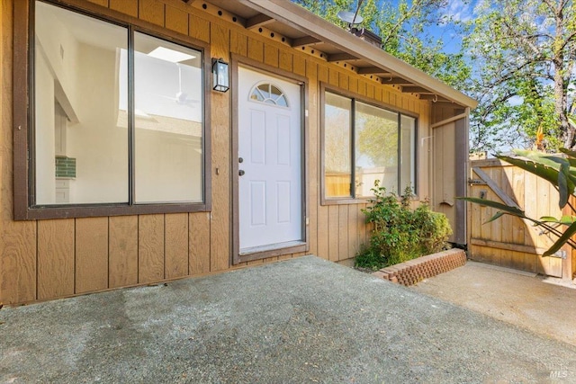 850 E Cotati Ave Unit 13, Cotati, CA 94931 - entrance to property with a gate, a patio area, and board and batten siding