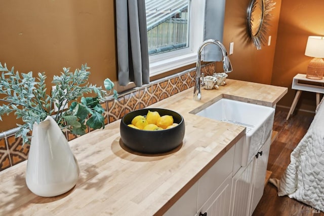 4040 Burnside Rd, Sebastopol, CA 95472 - detailed view of a sink