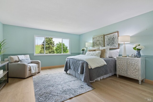 263 Carlisle Way, Benicia, CA 94510 - bedroom with wood finished floors and baseboards