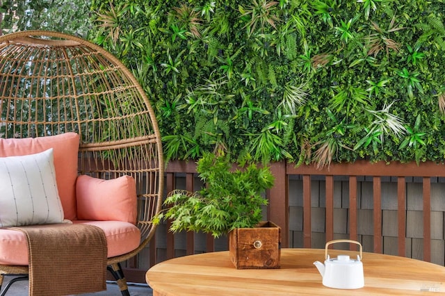 balcony featuring outdoor dining space