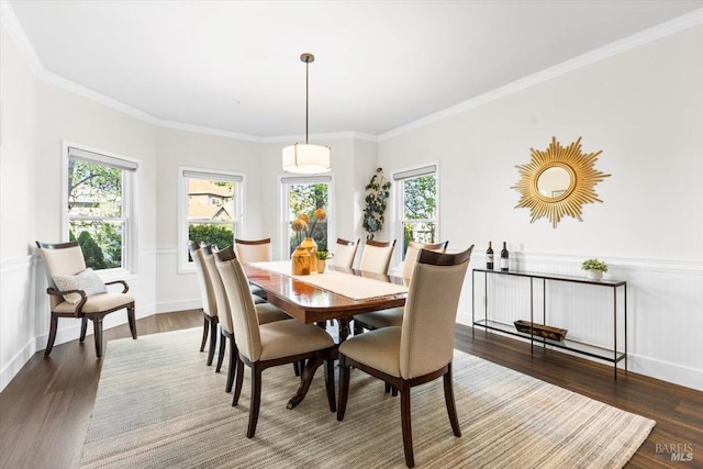 433 Tee Ct, Healdsburg, CA 95448 - dining room with baseboards, crown molding, and wood finished floors