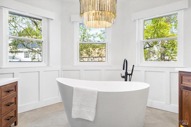 433 Tee Ct, Healdsburg, CA 95448 - full bath featuring a freestanding bath, plenty of natural light, and vanity