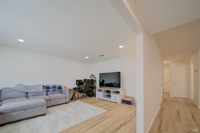 368 Lily St, Fairfield, CA 94533 - living room featuring light wood-type flooring and recessed lighting