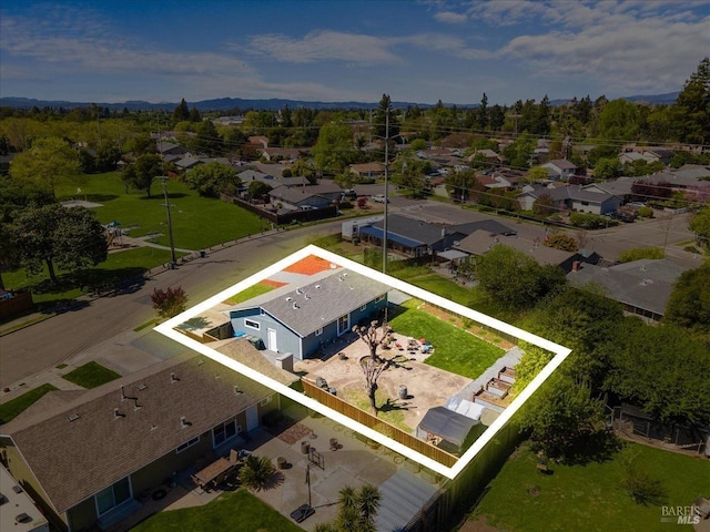 birds eye view of property featuring a residential view