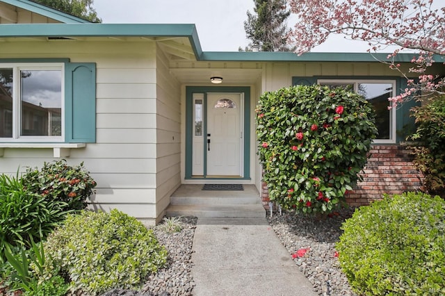 view of entrance to property
