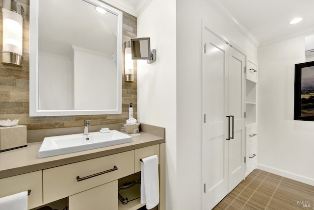 1600 Atlas Peak Rd Unit 286, Napa, CA 94558 - bathroom featuring crown molding, vanity, recessed lighting, decorative backsplash, and baseboards