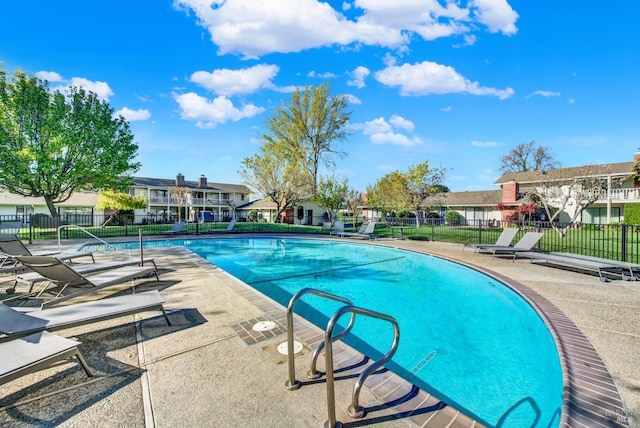 1600 Atlas Peak Rd Unit 286, Napa, CA 94558 - pool featuring a residential view, a patio area, and fence