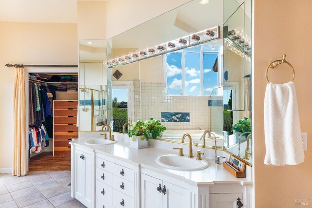 2614 Scotts Right Of Way, Sebastopol, CA 95472 - bedroom featuring hardwood / wood-style flooring, connected bathroom, and ceiling fan