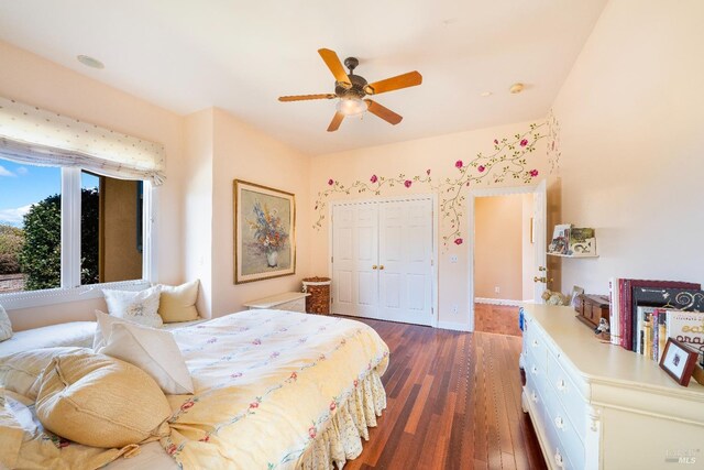 2614 Scotts Right Of Way, Sebastopol, CA 95472 - unfurnished bedroom featuring a closet