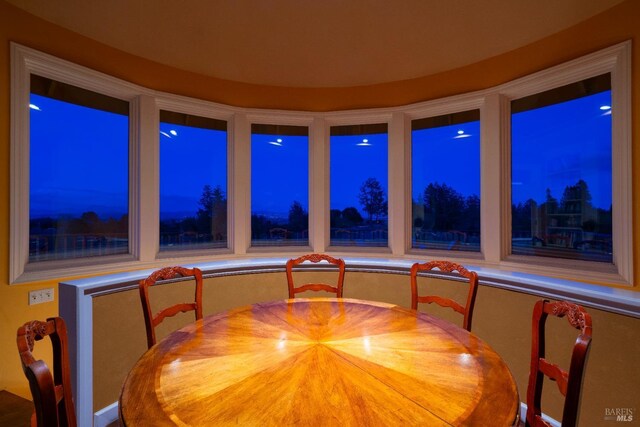2614 Scotts Right Of Way, Sebastopol, CA 95472 - view of unfurnished sunroom