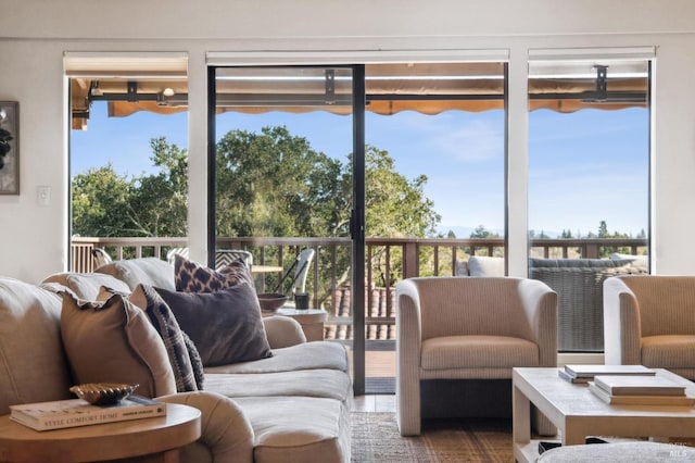 view of sunroom / solarium
