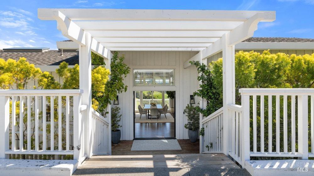 46 Tomahawk Dr, San Anselmo, CA 94960 - entrance to property featuring a wooden deck