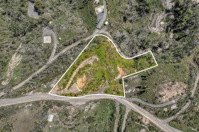 5851 Lake Ridge Dr, Ukiah, CA 95482
