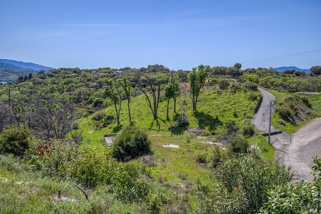 5851 Lake Ridge Dr, Ukiah, CA 95482