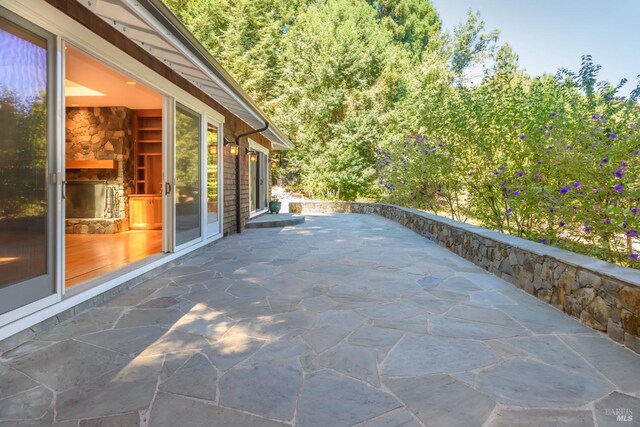 1065 Meadowsweet Dr, Corte Madera, CA 94925 - view of patio