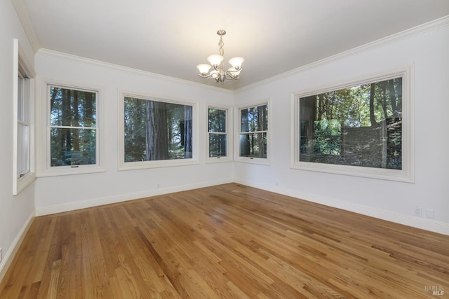 1065 Meadowsweet Dr, Corte Madera, CA 94925 - unfurnished room with ornamental molding, light wood-style flooring, a notable chandelier, and baseboards