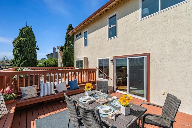 141 Albatrosse Way, Vallejo, CA 94589 - deck featuring outdoor dining area