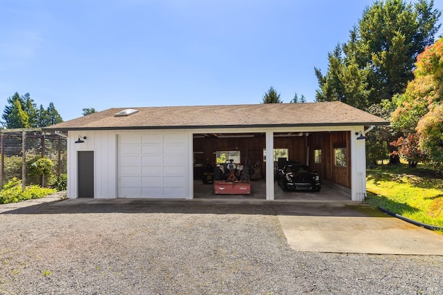 view of detached garage