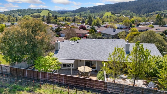 bird's eye view featuring a residential view and a mountain view