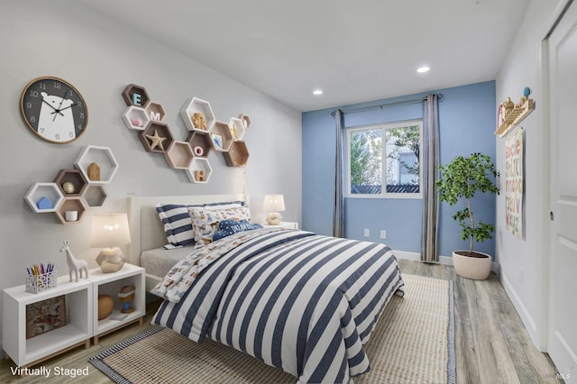 1464 Mcgregor Ave, Petaluma, CA 94954 - bedroom featuring wood finished floors, recessed lighting, and baseboards