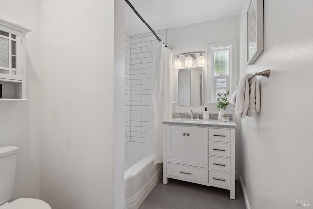 705 5th St, Petaluma, CA 94952 - full bath with toilet, shower / bath combo with shower curtain, and vanity