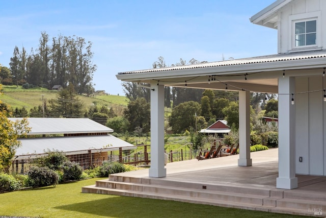 9123 Red Hill Ct, Cotati, CA 94931 - view of grassy yard featuring a deck