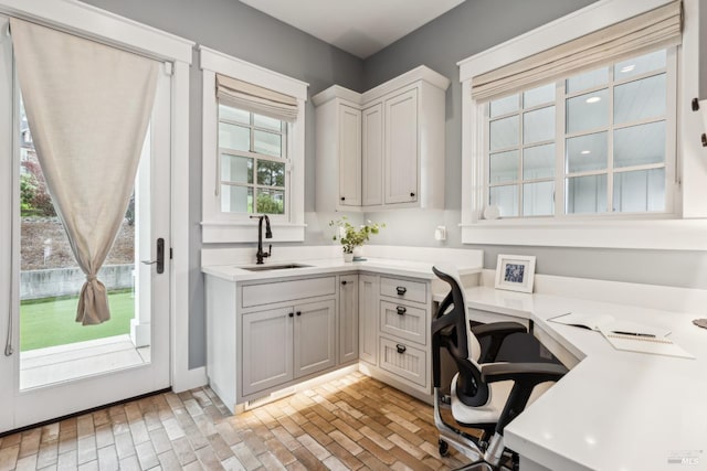 9123 Red Hill Ct, Cotati, CA 94931 - home office with a sink and brick patterned floors
