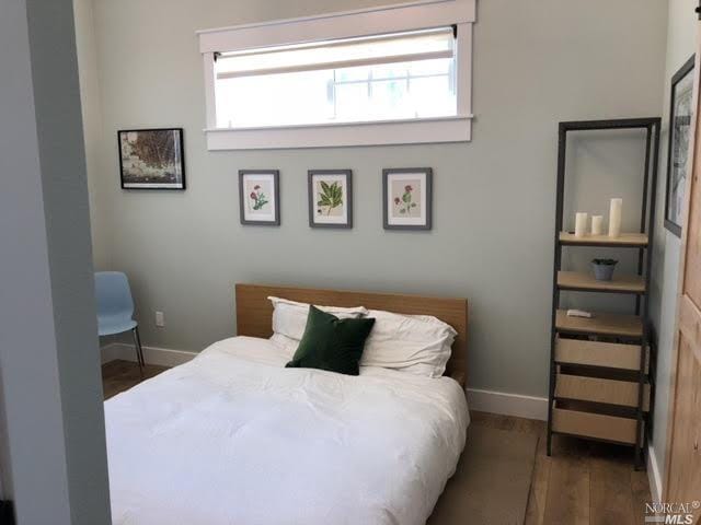 9123 Red Hill Ct, Cotati, CA 94931 - bedroom with wood finished floors and baseboards