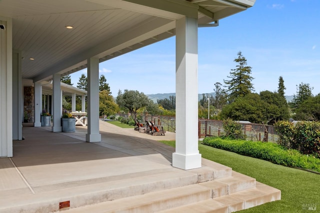 9123 Red Hill Ct, Cotati, CA 94931 - view of porch