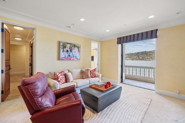 living room with light carpet, baseboards, recessed lighting, and crown molding