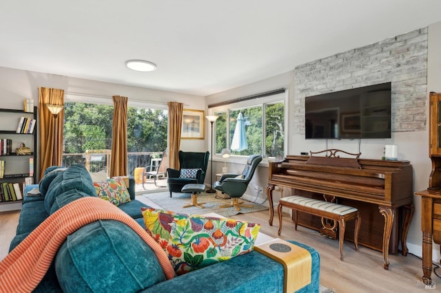 299 Via Barranca, Greenbrae, CA 94904 - living area with wood finished floors