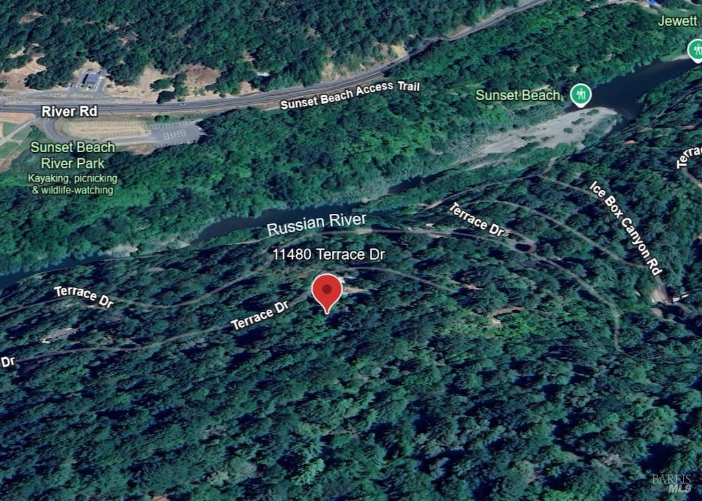 11480 Terrace Dr, Forestville, CA 95436