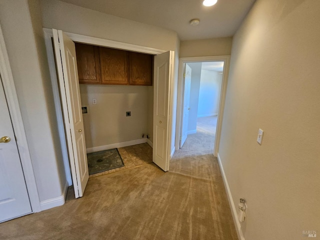 43 Johnson St, Windsor, CA 95492 - hall with light carpet and baseboards