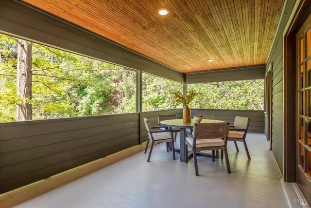 12 Jones Way, Larkspur, CA 94939 - sunroom featuring outdoor dining space and a healthy amount of sunlight