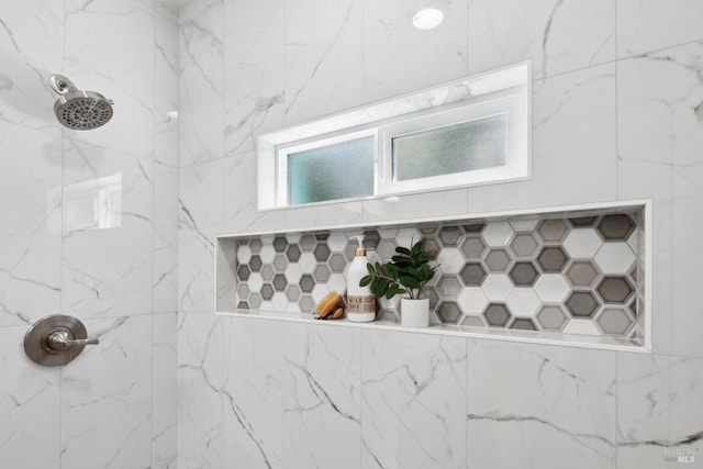 12 Jones Way, Larkspur, CA 94939 - details featuring tiled shower