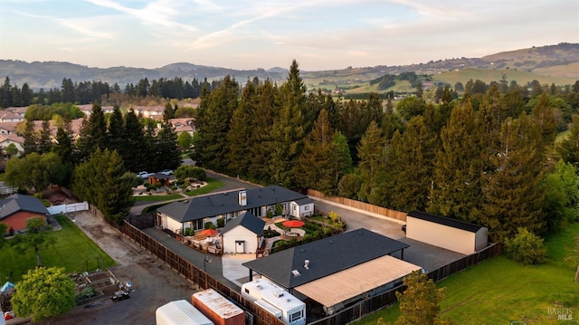 bird's eye view with a mountain view
