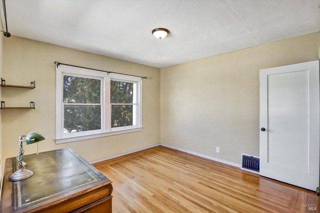 1467 Ohio St, Vallejo, CA 94590 - office area with baseboards and light wood-type flooring