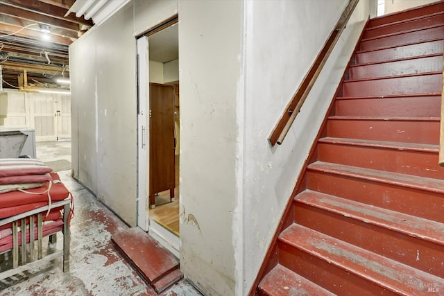 1467 Ohio St, Vallejo, CA 94590 - stairs featuring unfinished concrete flooring