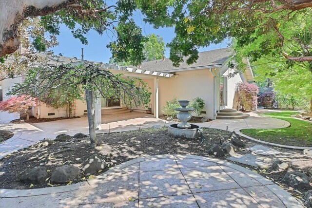 581 Werner Way, Vacaville, CA 95688 - view of patio / terrace