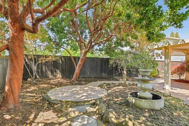 581 Werner Way, Vacaville, CA 95688 - fenced backyard with a patio