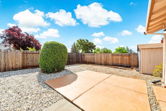 view of patio with a fenced backyard