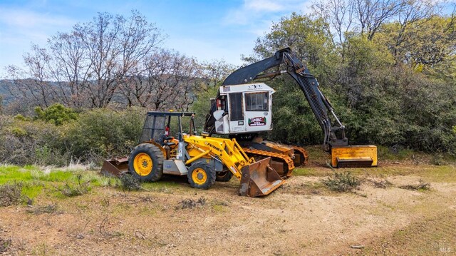 35150 Pine Mountain Rd, Cloverdale, CA 95425