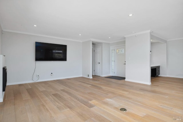 331 Laurel Leaf Pl, Santa Rosa, CA 95409 - unfurnished living room featuring recessed lighting, light wood finished floors, and baseboards