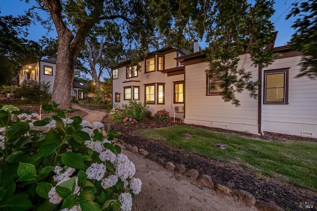 exterior space featuring crawl space