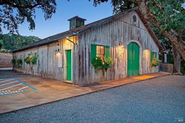 view of outbuilding