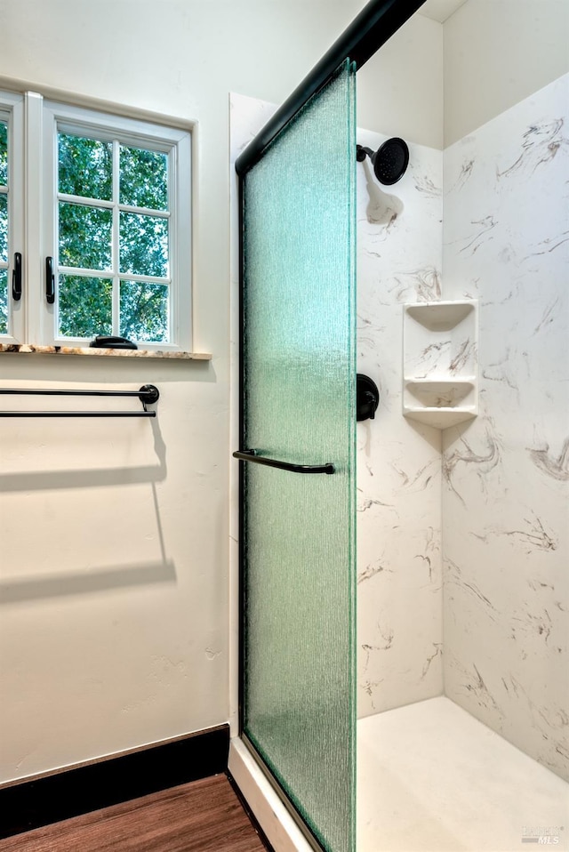 542 College Ave, Santa Rosa, CA 95404 - bathroom featuring a stall shower