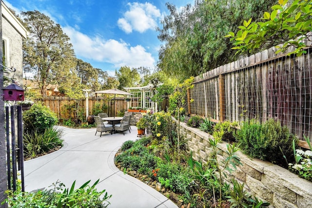 470 Camellia Ct, Benicia, CA 94510 - view of patio with a fenced backyard