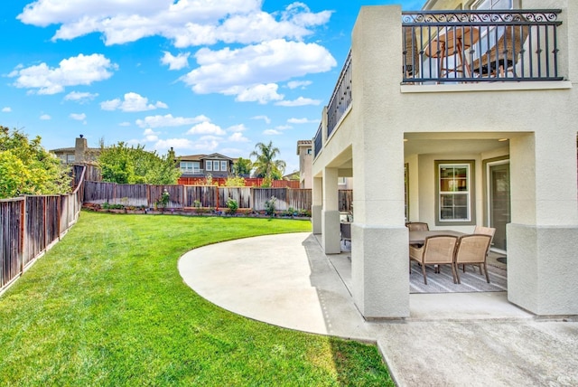 view of yard featuring a patio and a fenced backyard