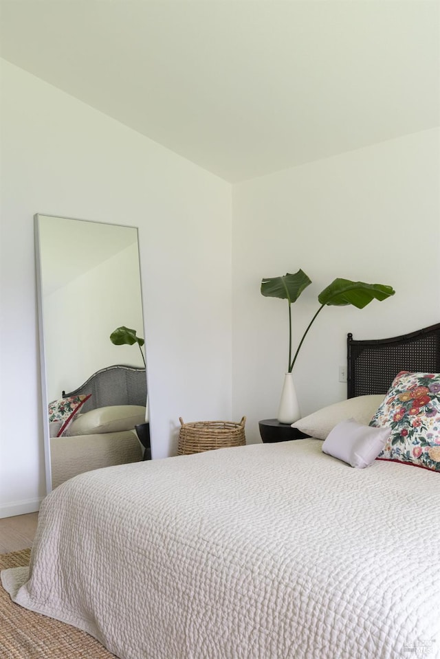bedroom featuring carpet flooring