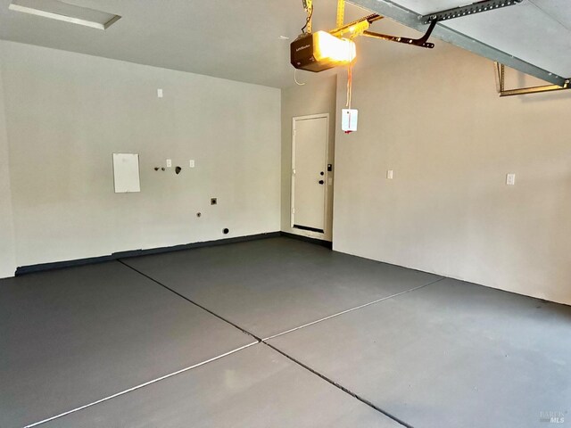 4187 Tokay Dr, Napa, CA 94558 - garage featuring a garage door opener